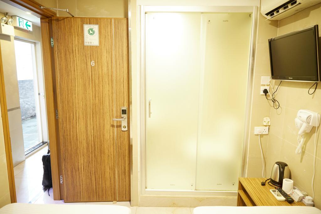 Me Easy Hostel Hong Kong Dış mekan fotoğraf