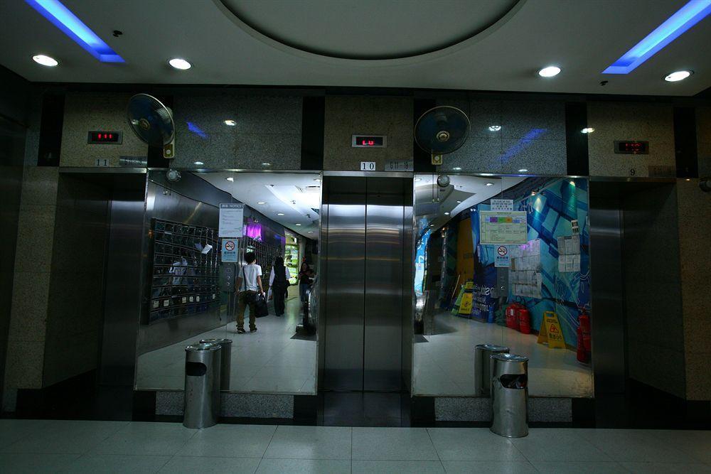 Me Easy Hostel Hong Kong Dış mekan fotoğraf