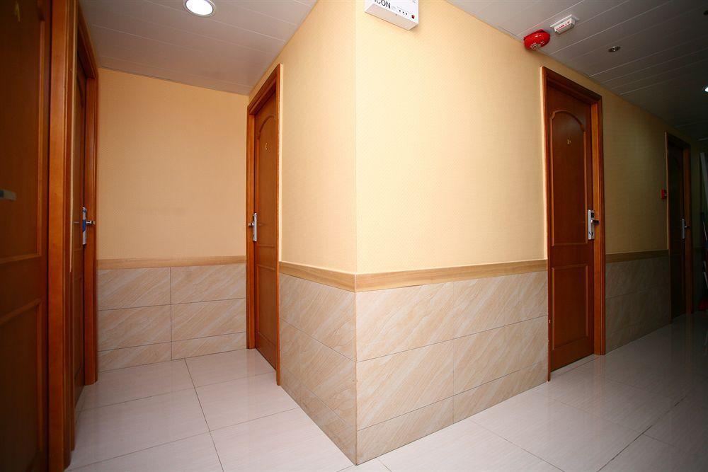 Me Easy Hostel Hong Kong Dış mekan fotoğraf