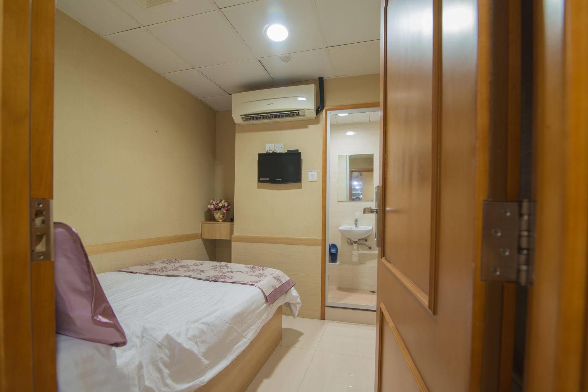 Me Easy Hostel Hong Kong Dış mekan fotoğraf